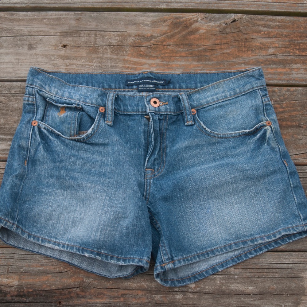 DESIGNER RALPH LAUREN SHORTS